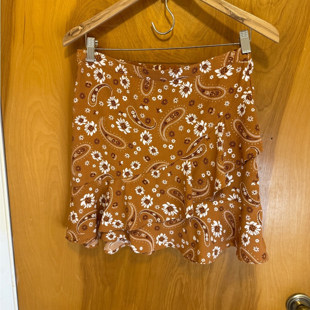 Chic Floral Paisley Mini Skirt